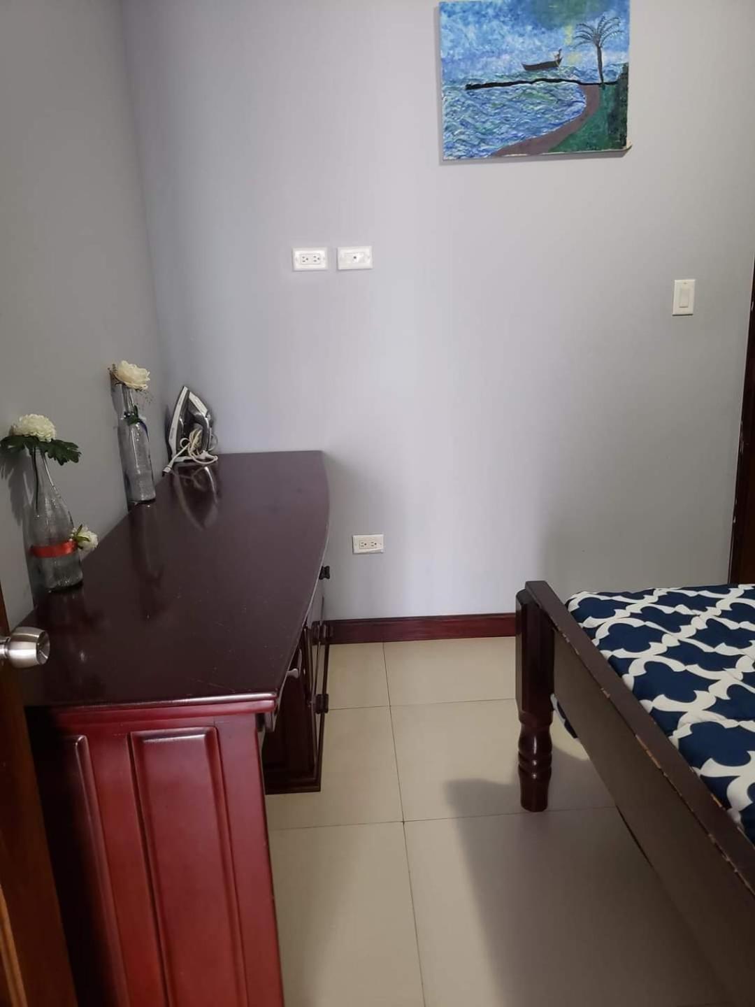 Db Tower Vacation Rental Belize City Eksteriør billede