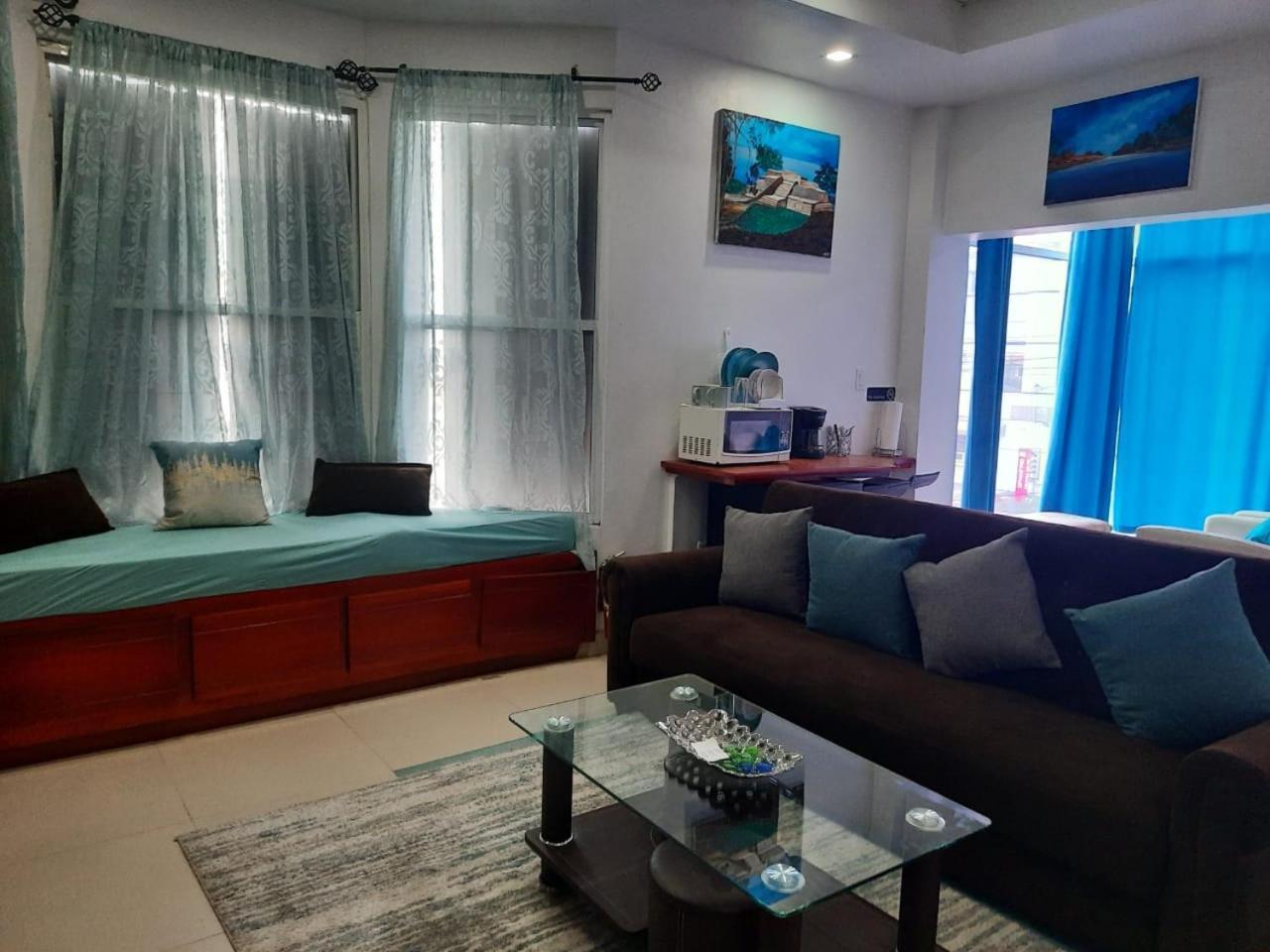 Db Tower Vacation Rental Belize City Eksteriør billede